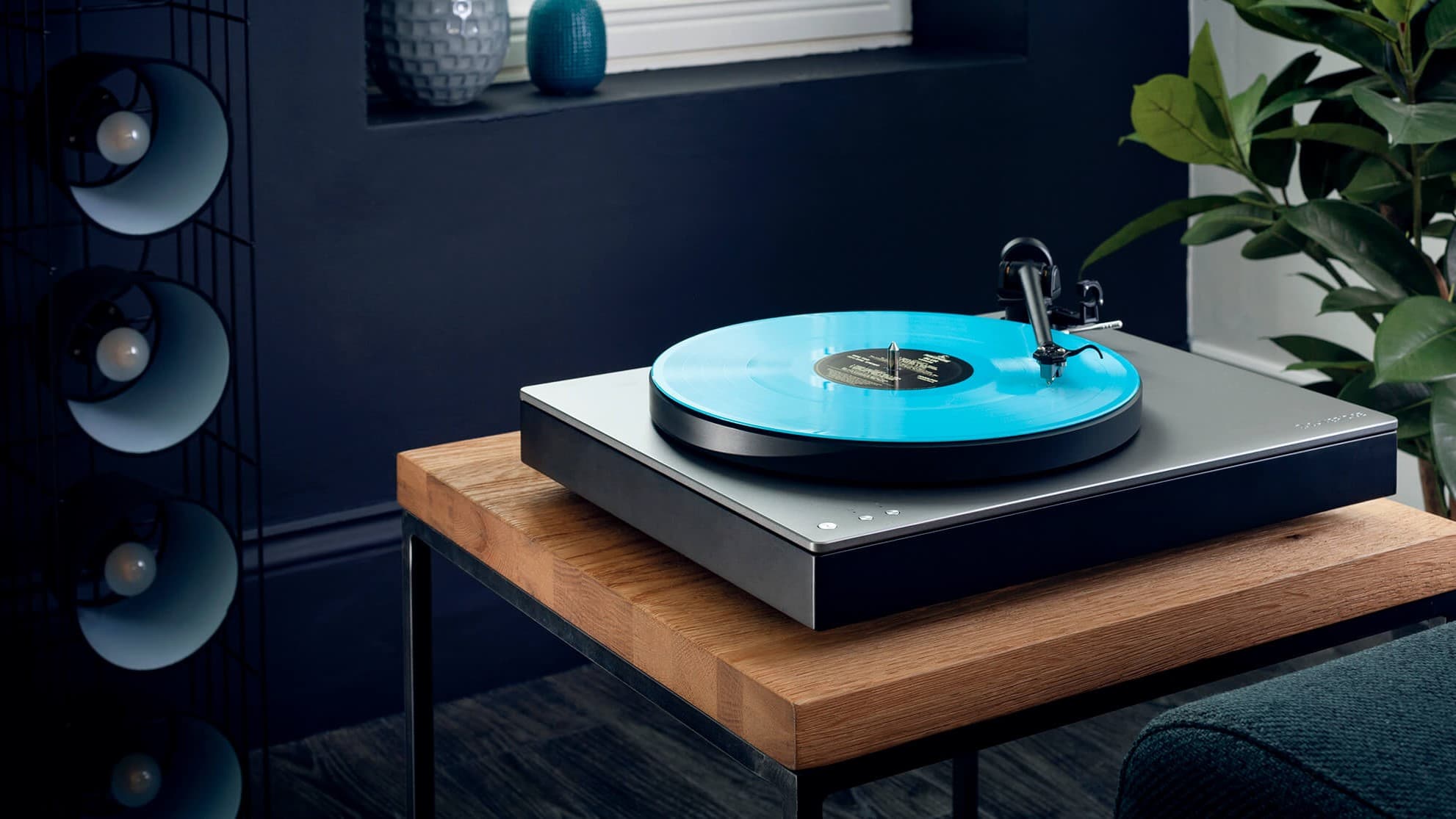 Analog system with a record player